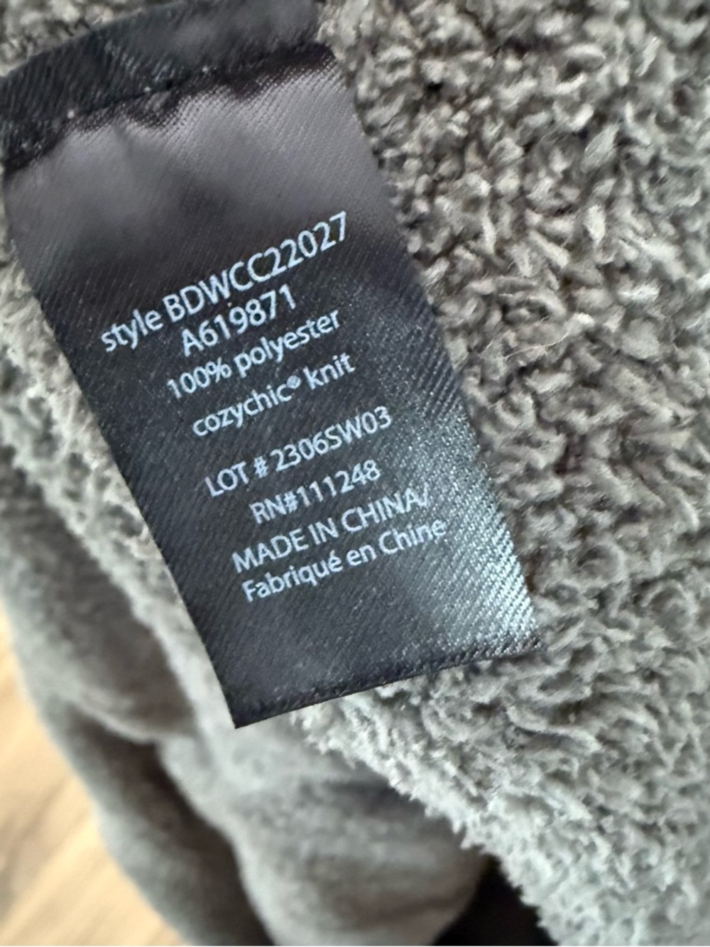 Barefoot Dreams CozyChic Coatigan XL Olive Green Snap Front Pockets NWOT - Picture 6 of 7